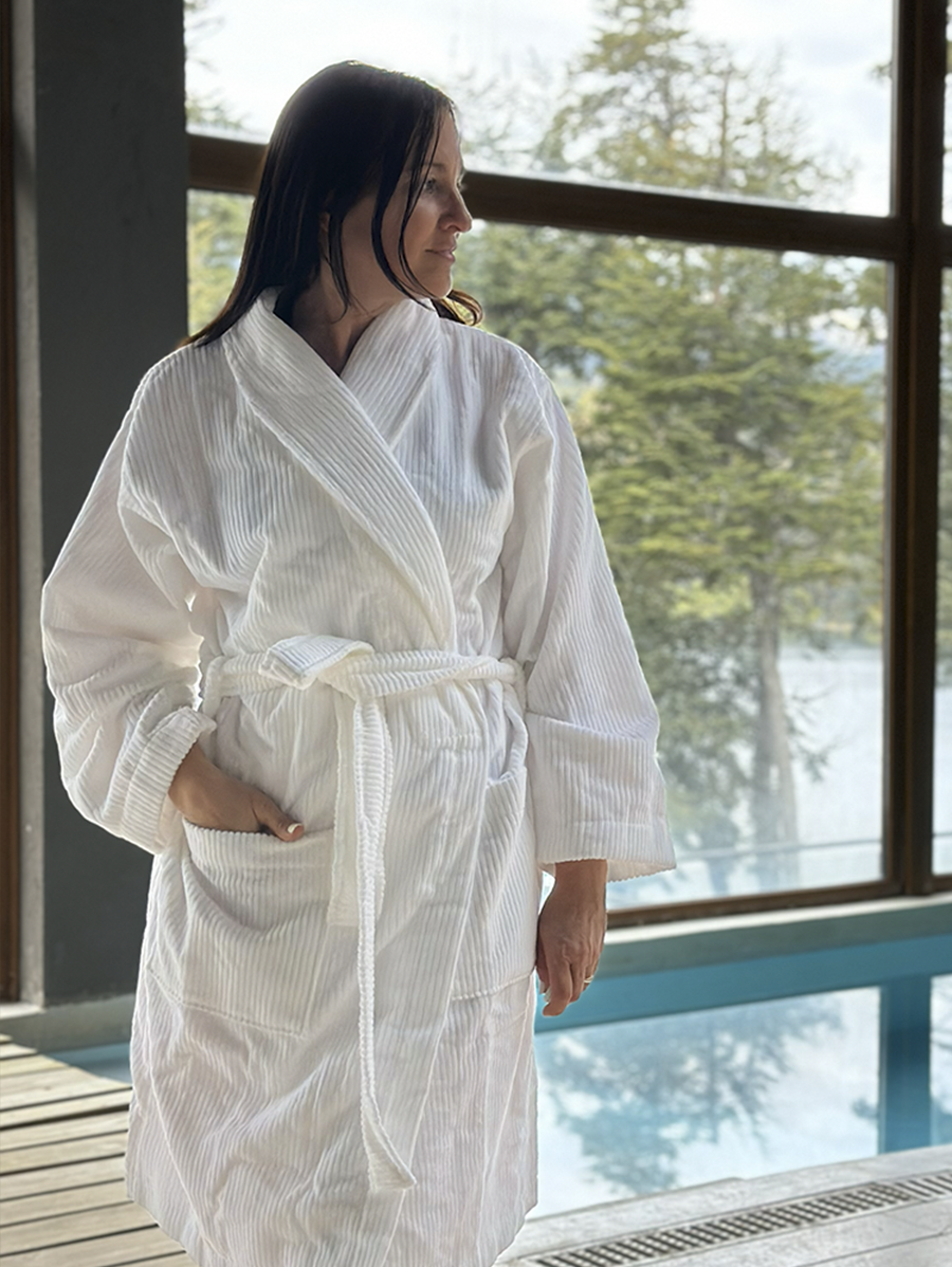 Bata de baño blanca
